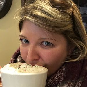 Meet your Posher, Christine